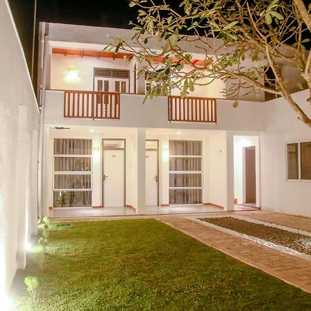 Anchorage Mirissa Hotel Bagian luar foto