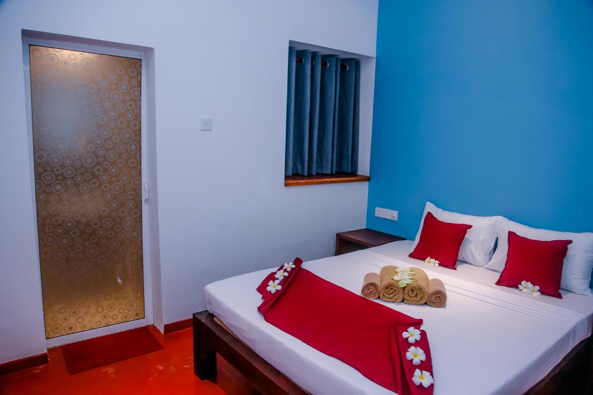 Anchorage Mirissa Hotel Bagian luar foto