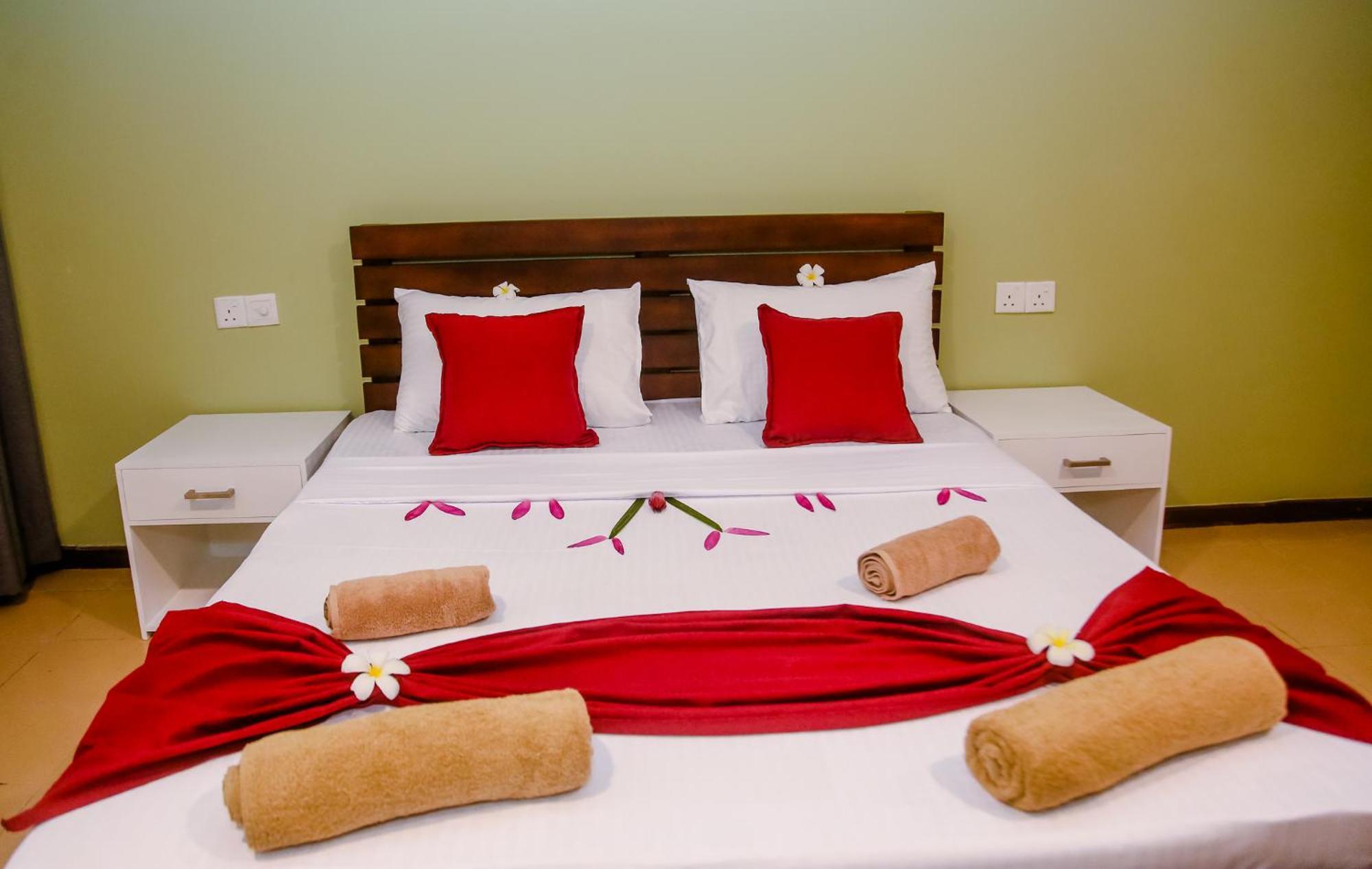 Anchorage Mirissa Hotel Bagian luar foto