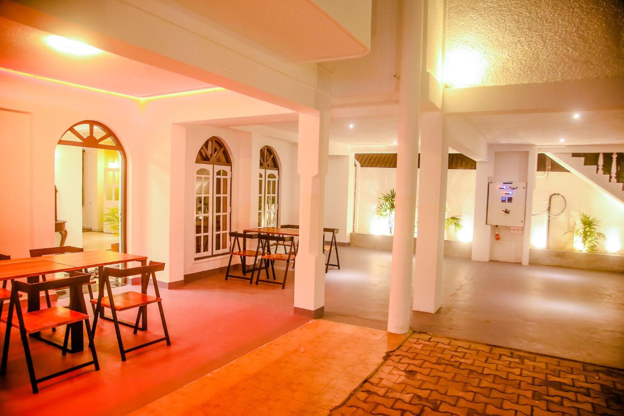 Anchorage Mirissa Hotel Bagian luar foto