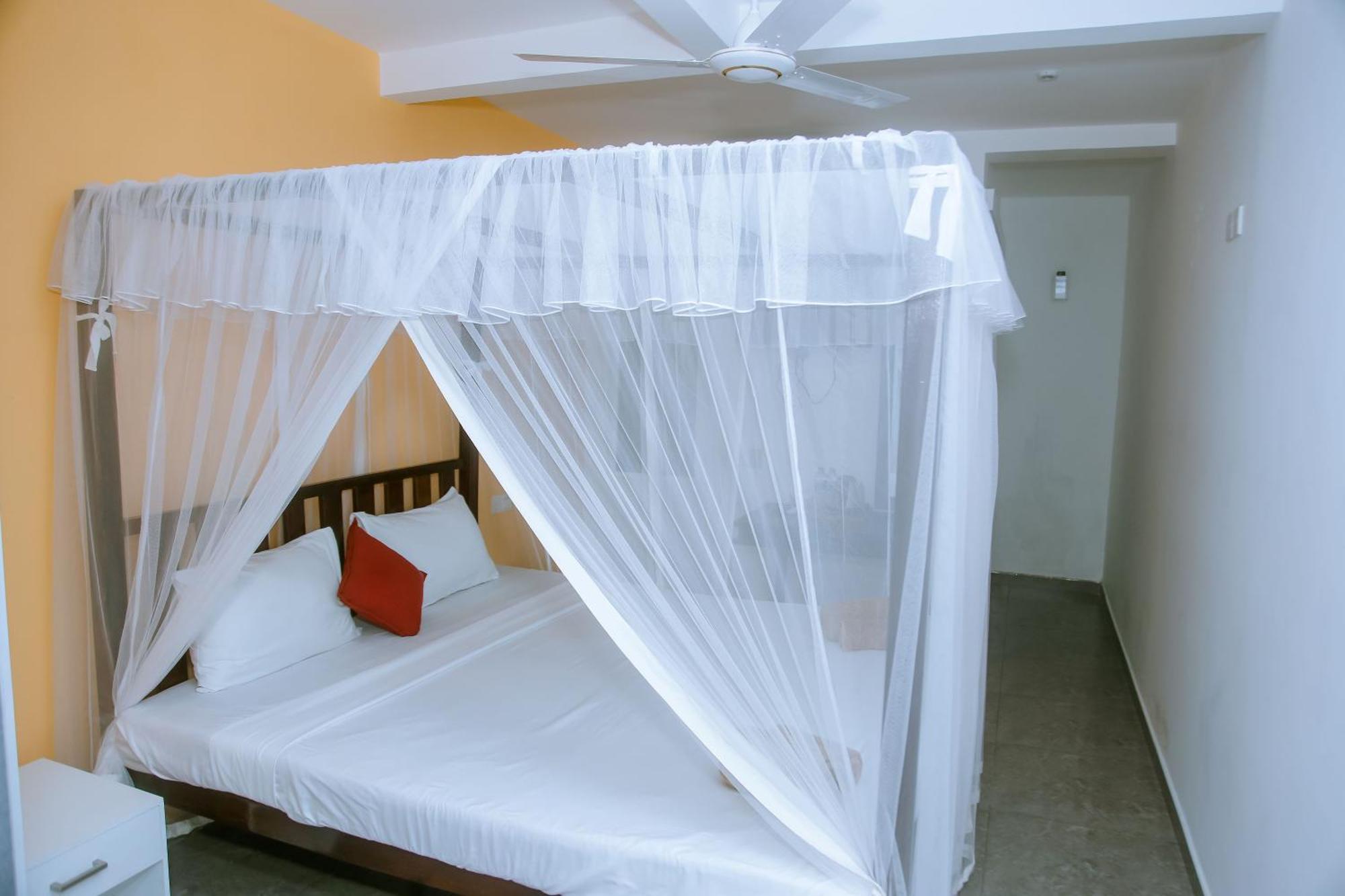 Anchorage Mirissa Hotel Bagian luar foto